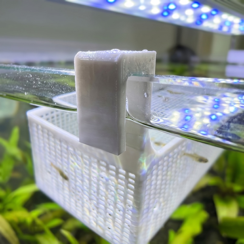1 Buah Kotak Isolasi Pembiakan - Aquarium Fish Medicine ulasan dan harga